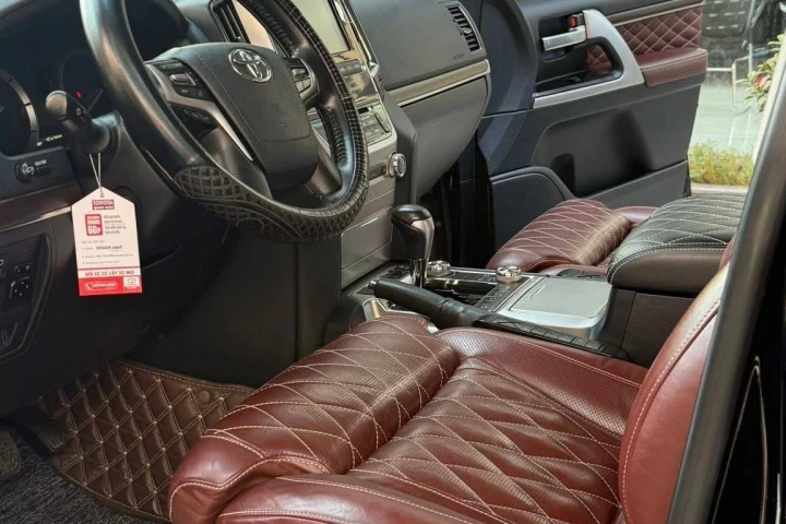 Toyota Land Cruiser 2020