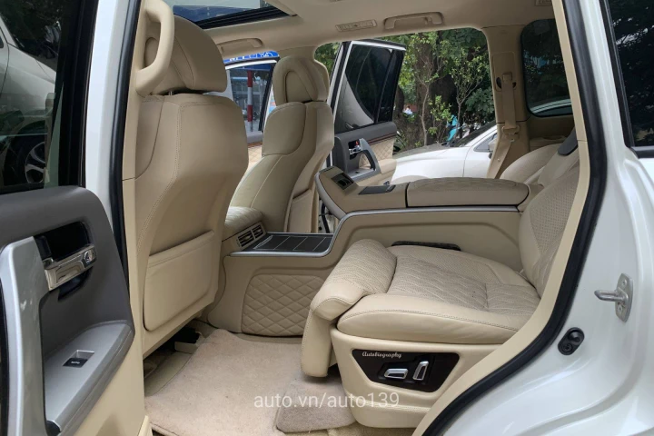 Toyota Land Cruiser 2018
