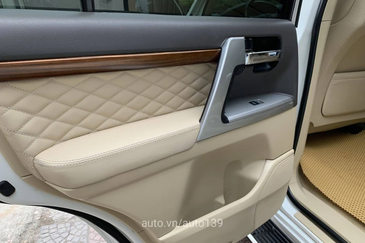 Toyota Land Cruiser 2018