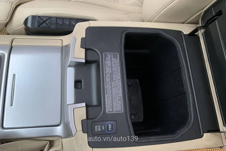 Toyota Land Cruiser 2018