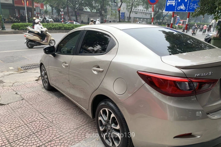Mazda 2 2018