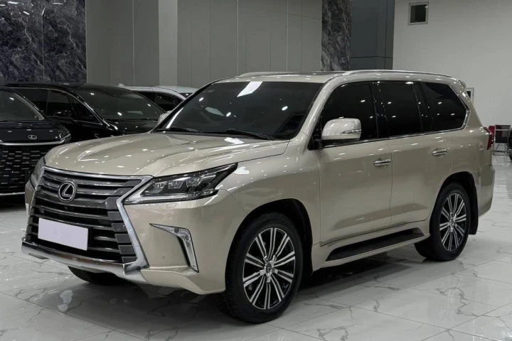 Lexus LX 2018