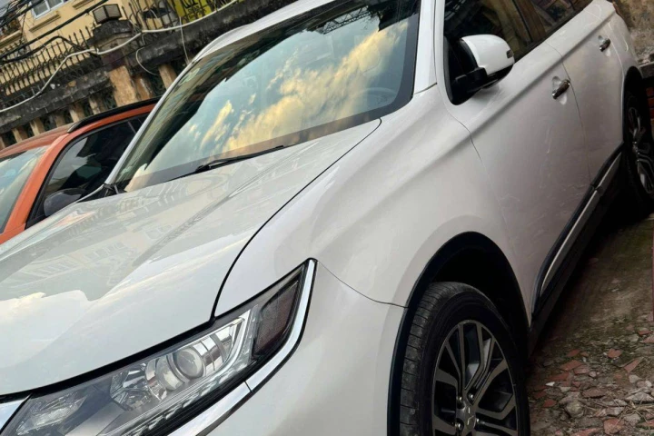 Mitsubishi Outlander 2018