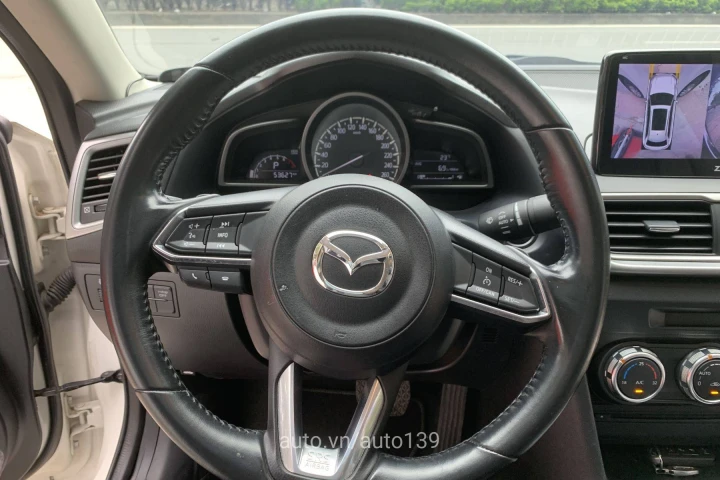 Mazda 3 2019