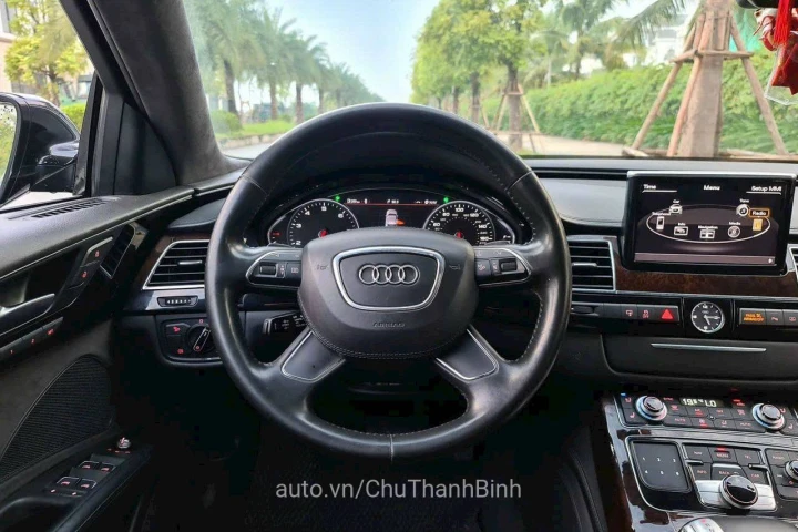 Audi A8 2011
