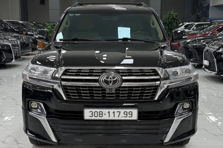 Toyota Land Cruiser 2013