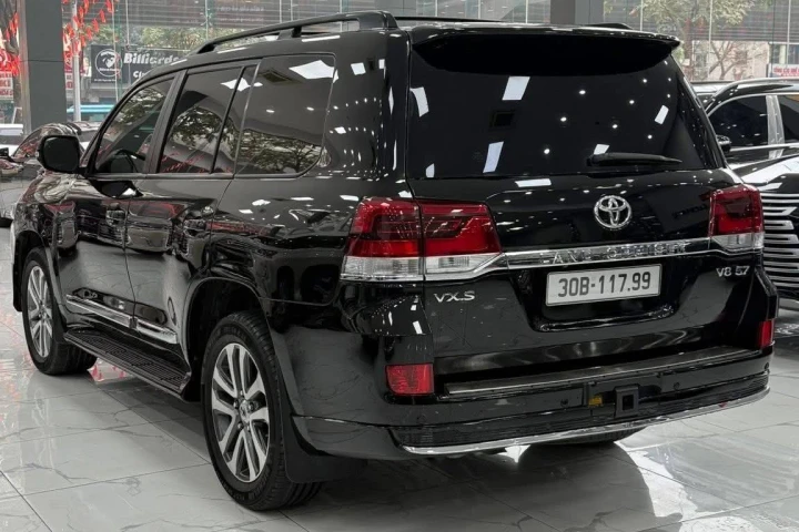 Toyota Land Cruiser 2013