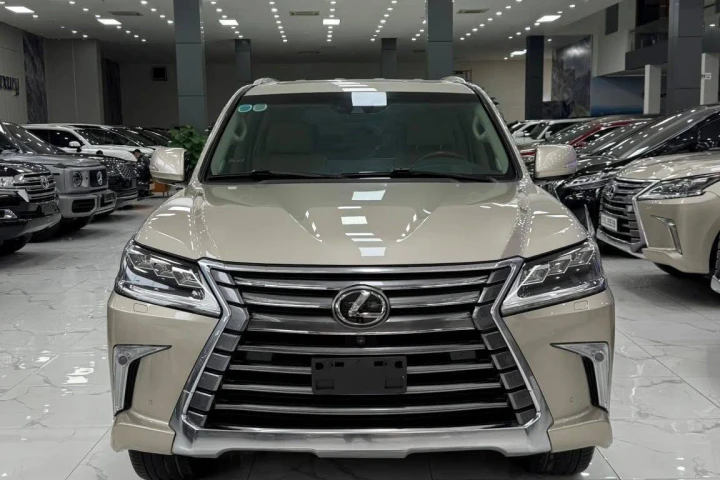 Lexus LX 2019