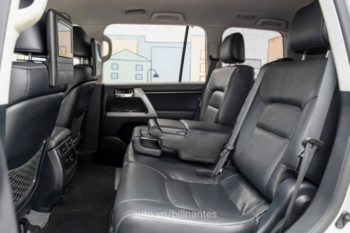 Toyota Land Cruiser 2015