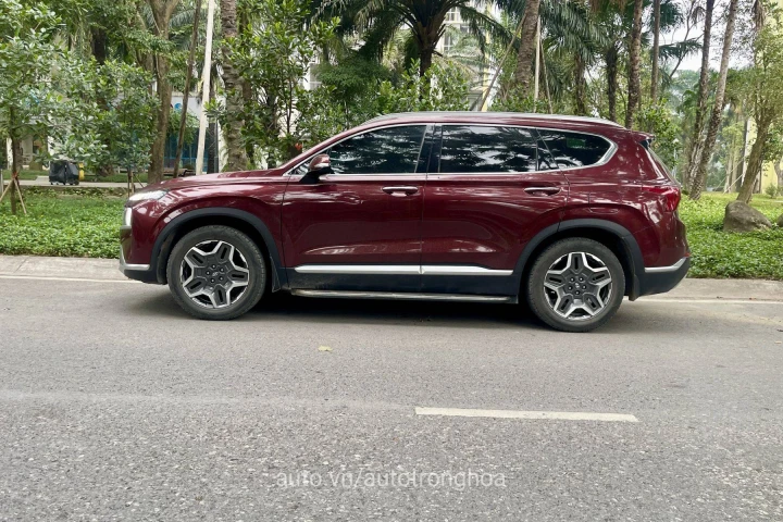 Hyundai Santa Fe 2023