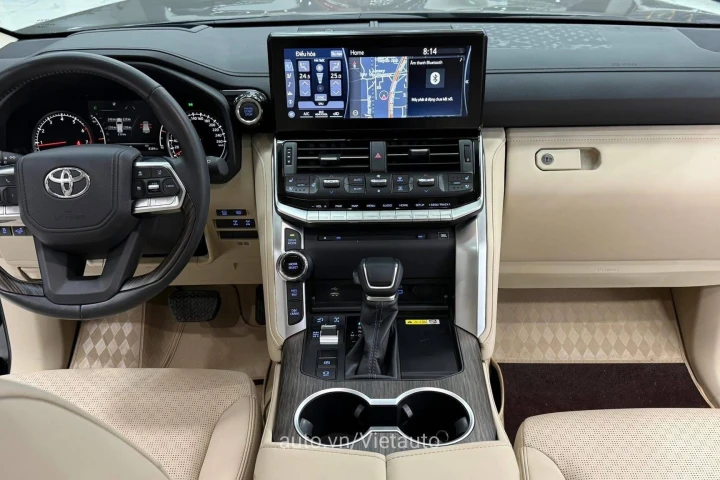 Toyota Land Cruiser 2024