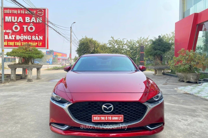 Mazda 3 1.5L Luxury 2022