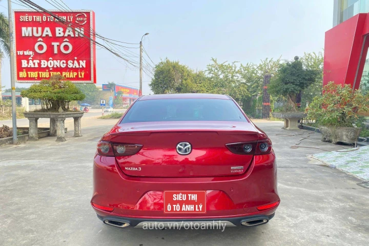 Mazda 3 1.5L Luxury 2022