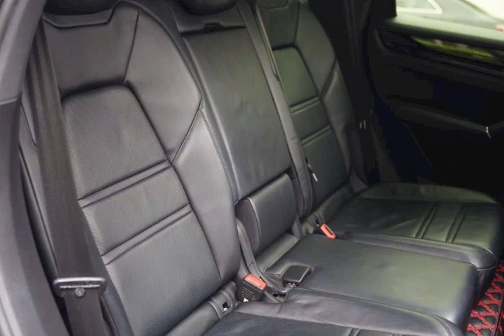 Porsche Cayenne 2017