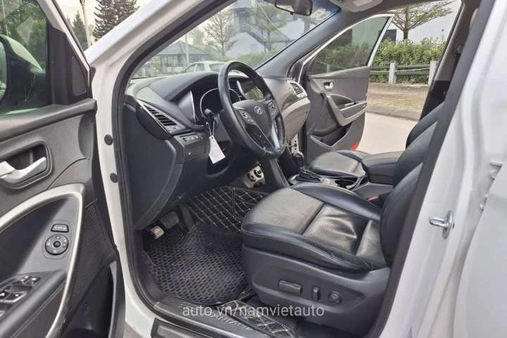 Hyundai Santa Fe 2015