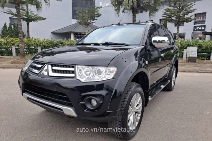 Mitsubishi Pajero 2015