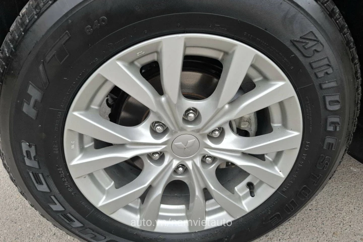 Mitsubishi Pajero 2015