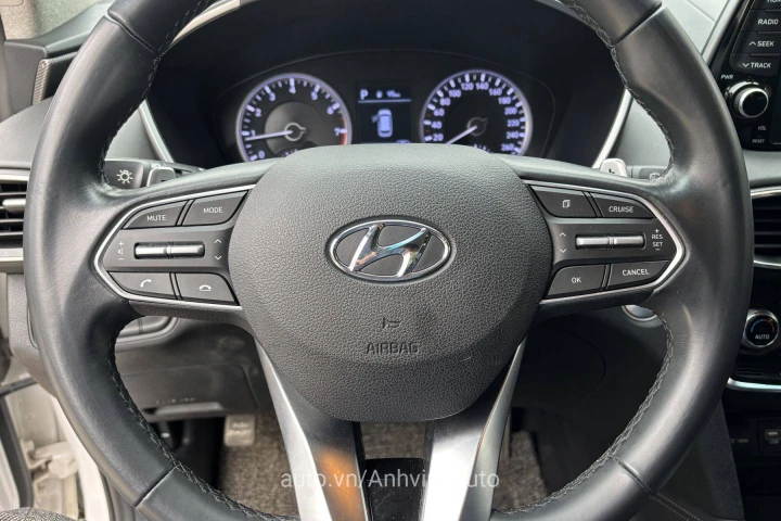 Hyundai Santa Fe 2021