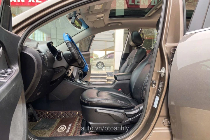 Kia Sportage 2.0D Signature 2011