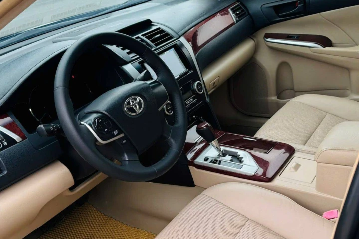 Toyota Camry 2013