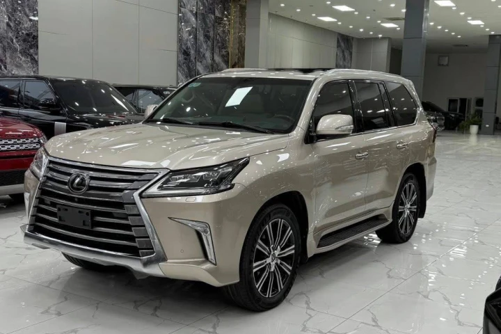 Lexus LX 2019