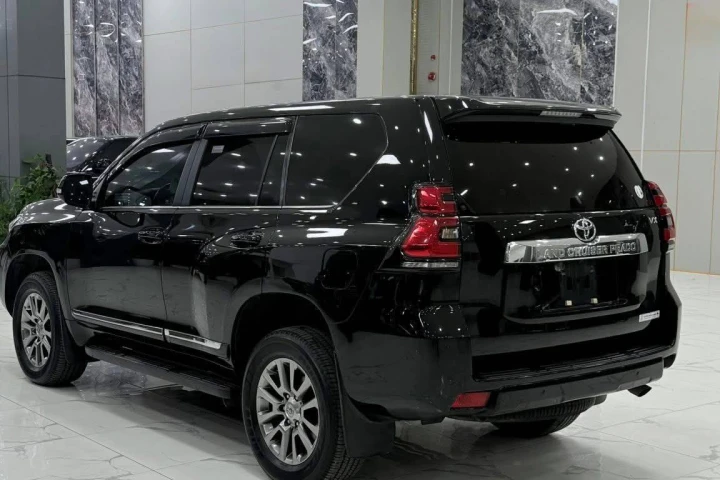 Toyota Land Cruiser Prado 2018