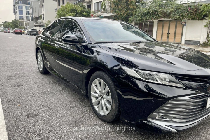 Toyota Camry 2021