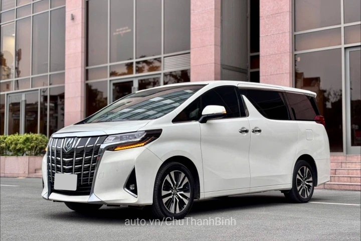 Toyota Alphard 2021