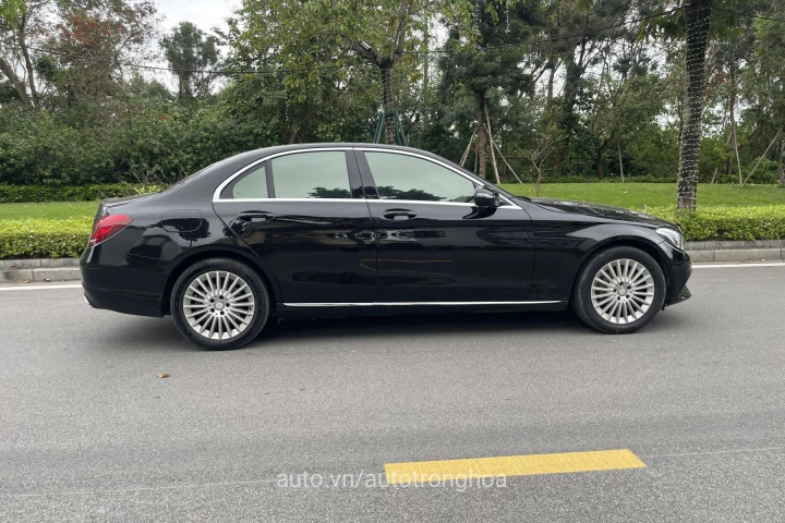 Mercedes-Benz C-Class 2016