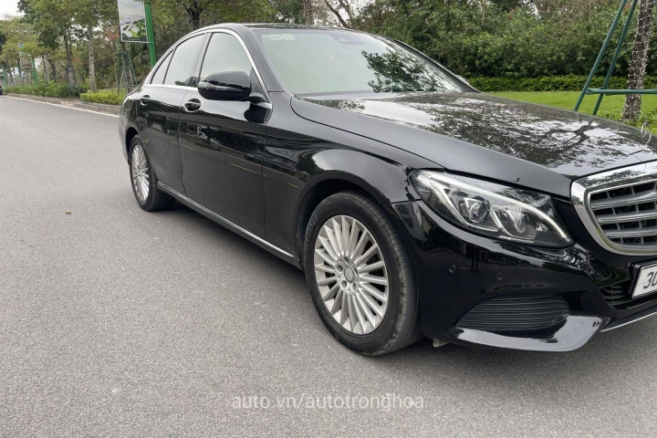 Mercedes-Benz C-Class 2016
