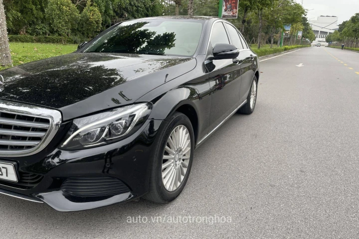 Mercedes-Benz C-Class 2016