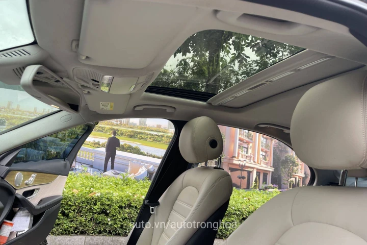 Mercedes-Benz C-Class 2016