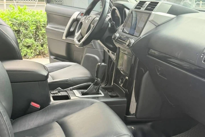 Toyota Land Cruiser Prado 2017