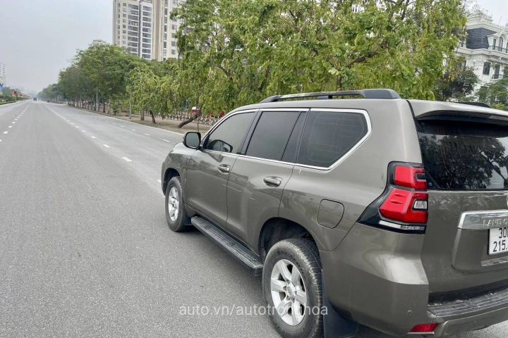 Toyota Land Cruiser Prado 2014