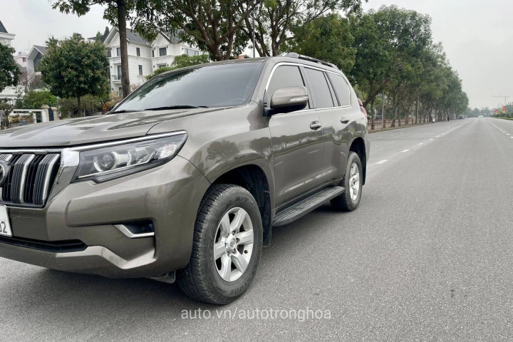 Toyota Land Cruiser Prado 2014