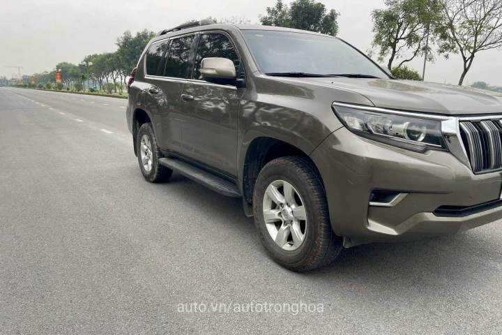 Toyota Land Cruiser Prado 2014