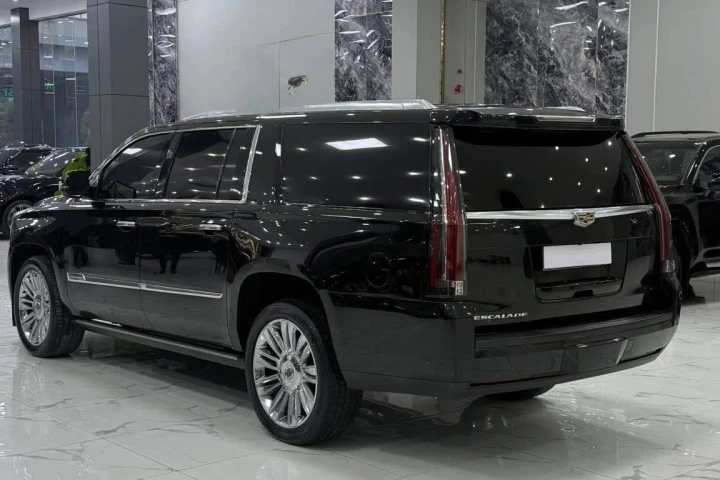 Cadillac Escalade 2016