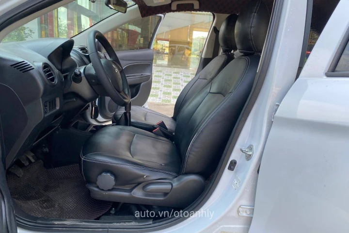 Mitsubishi Attrage MT 2023