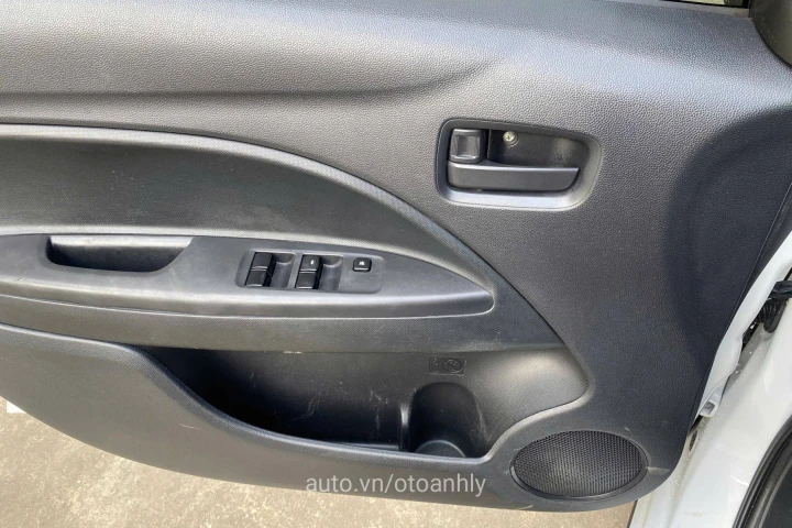 Mitsubishi Attrage MT 2023