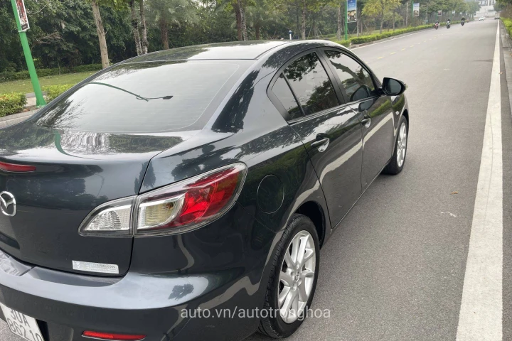 Mazda 3 2013