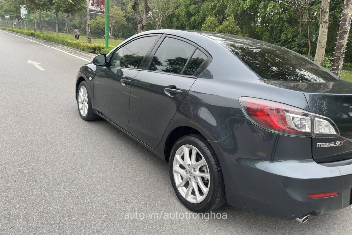 Mazda 3 2013