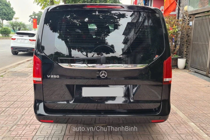 Mercedes-Benz V-Class 2019