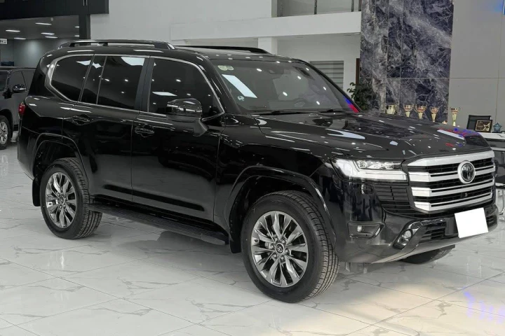 Toyota Land Cruiser 2023