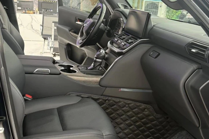 Toyota Land Cruiser 2023