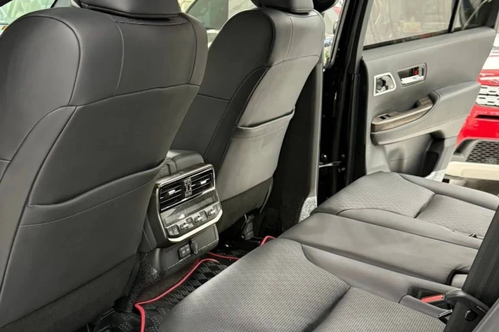 Toyota Land Cruiser 2023