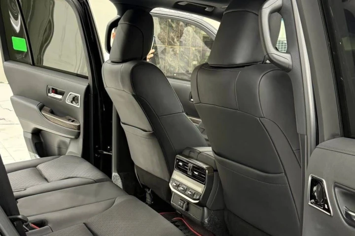 Toyota Land Cruiser 2023