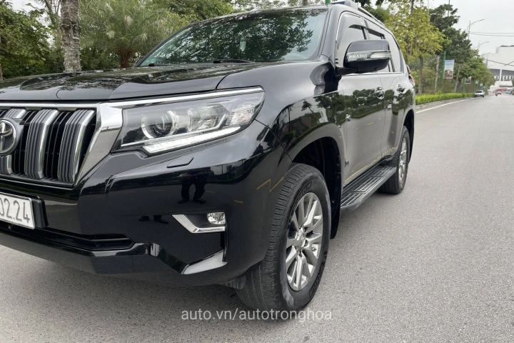 Toyota Land Cruiser Prado 2019