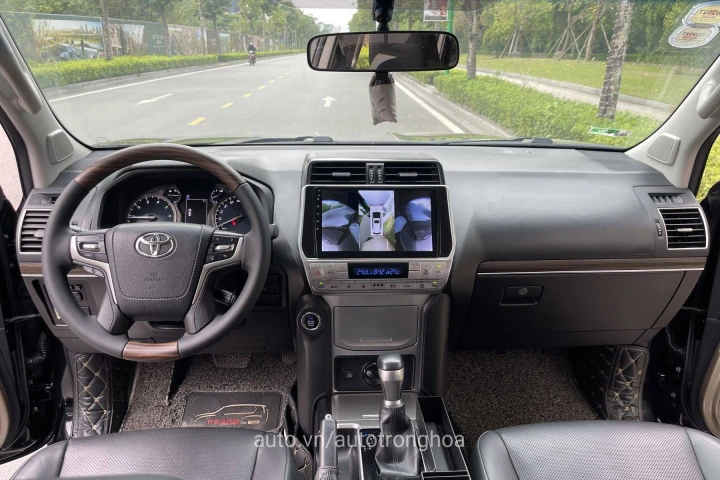 Toyota Land Cruiser Prado 2019