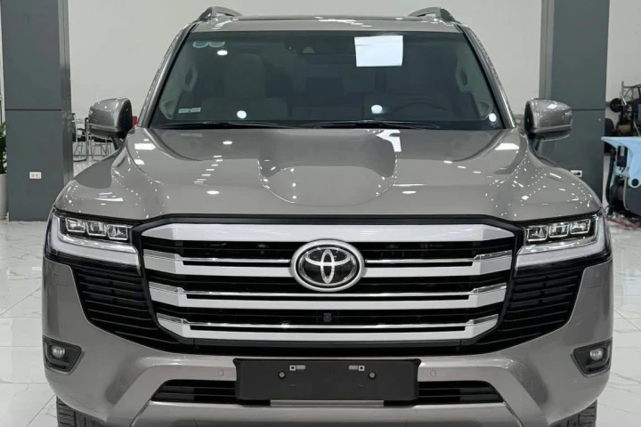 Toyota Land Cruiser 2024