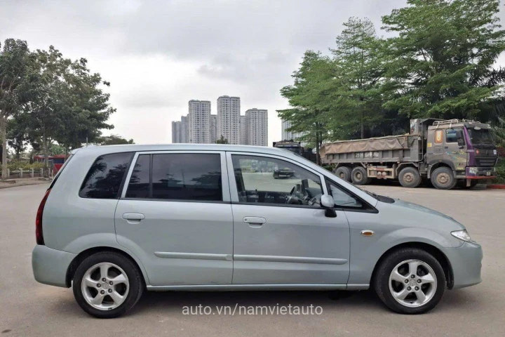 Mazda Premacy 2005
